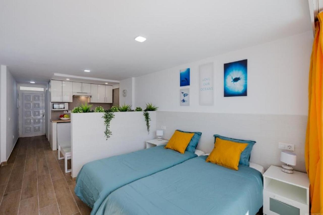 319 Modern Accommodation,Sea View, Wi Fi And Pool Playa de las Americas  Exterior photo